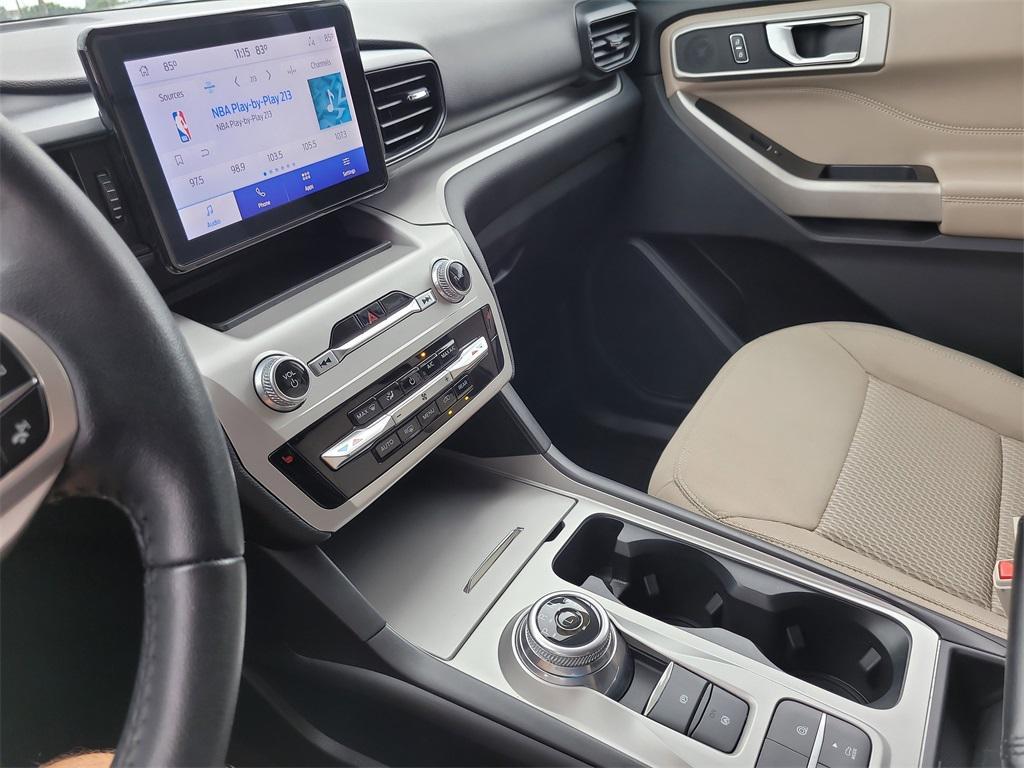 used 2022 Ford Explorer car, priced at $29,638