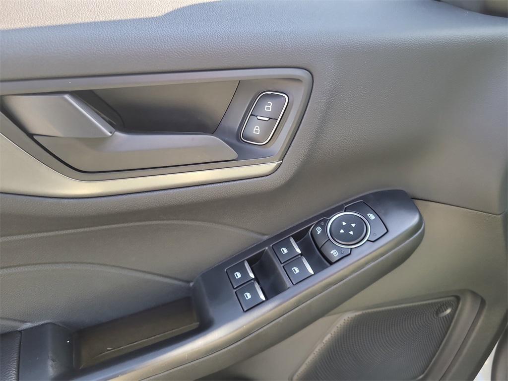 new 2025 Ford Escape car, priced at $26,262
