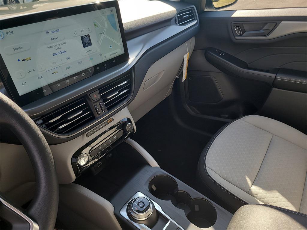 new 2025 Ford Escape car, priced at $26,262