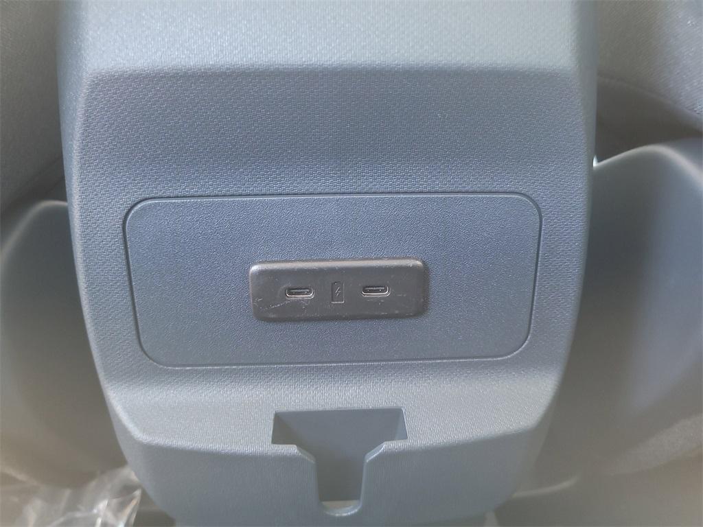 new 2025 Ford Maverick car, priced at $29,106