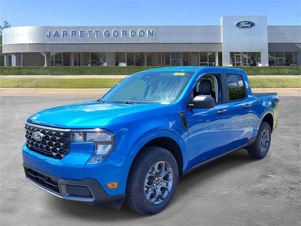 new 2025 Ford Maverick car, priced at $29,106