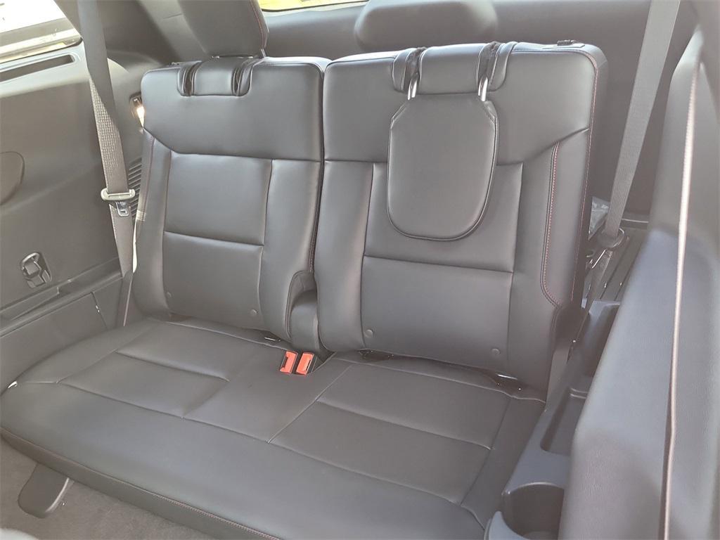 new 2025 Ford Explorer car, priced at $53,111