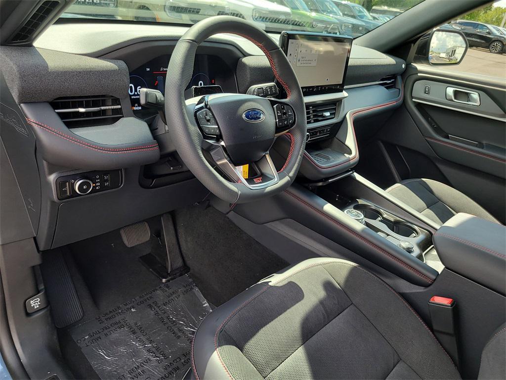 new 2025 Ford Explorer car, priced at $53,111