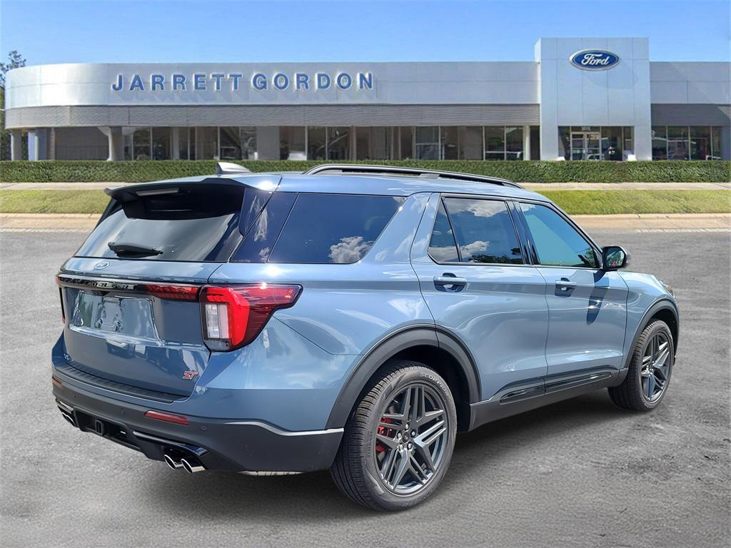 new 2025 Ford Explorer car, priced at $53,111