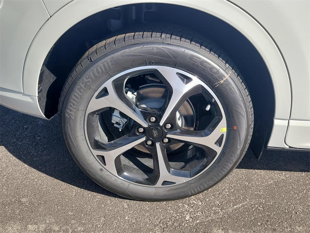 new 2026 Ford Escape car, priced at $38,288