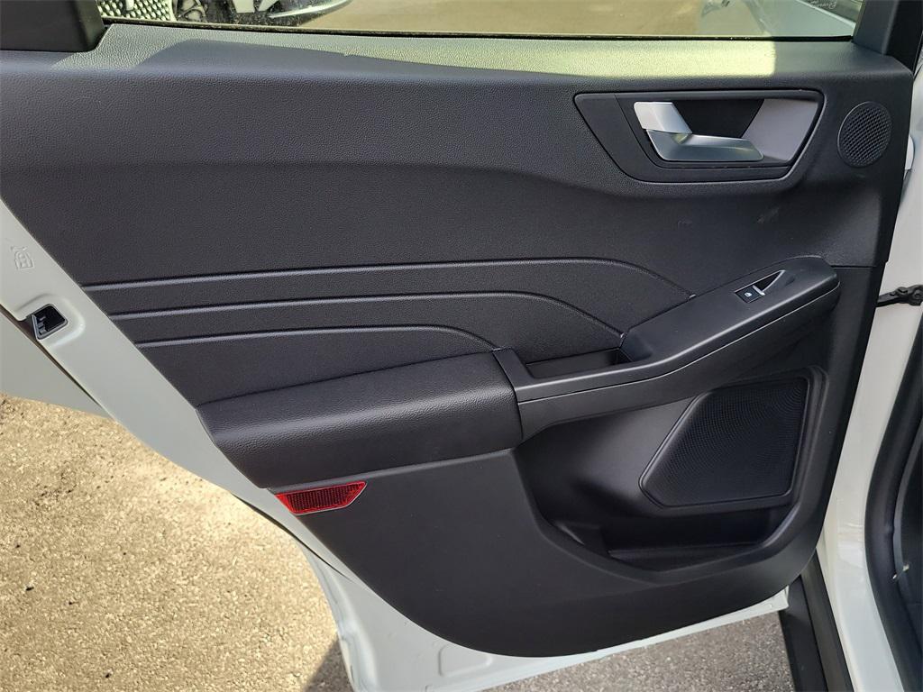 new 2026 Ford Escape car, priced at $38,288