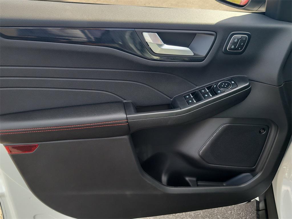 new 2026 Ford Escape car, priced at $38,288