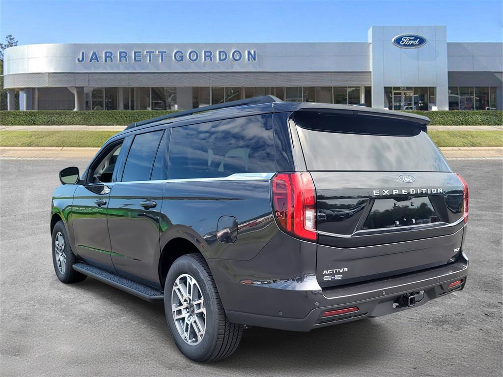 new 2025 Ford Expedition Max car, priced at $63,558