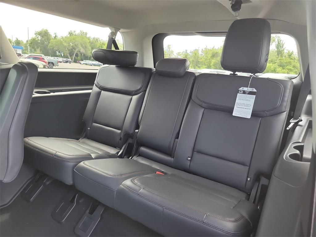 new 2025 Ford Expedition Max car, priced at $63,558