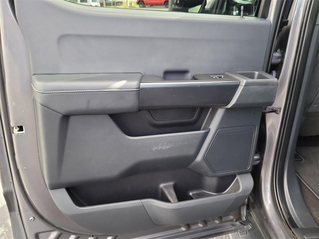 used 2021 Ford F-150 car, priced at $27,800