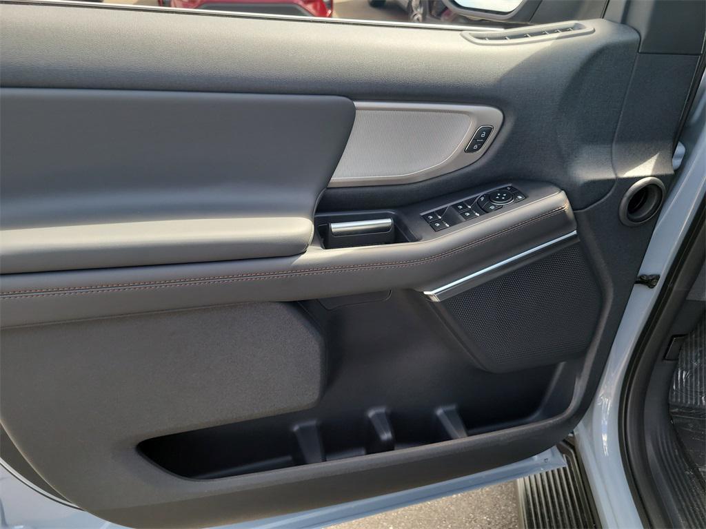 new 2025 Ford Expedition car, priced at $63,788