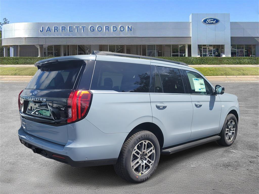 new 2025 Ford Expedition car, priced at $63,788
