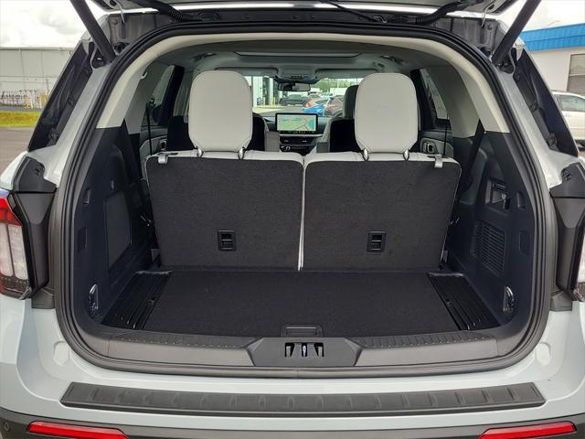 new 2025 Ford Explorer car, priced at $56,712