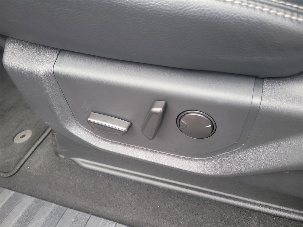 used 2022 Ford F-250 car, priced at $66,988