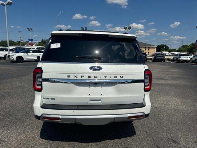 new 2024 Ford Expedition car, priced at $71,026