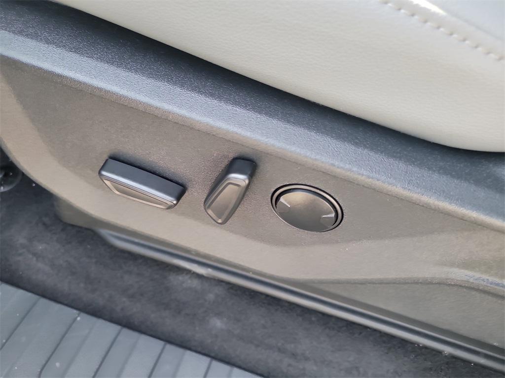 new 2025 Ford F-150 Lightning car, priced at $64,631