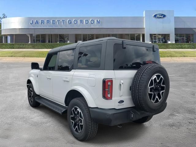 new 2025 Ford Bronco car, priced at $50,296