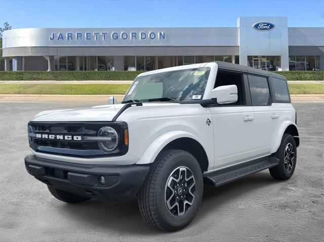 new 2025 Ford Bronco car, priced at $50,296