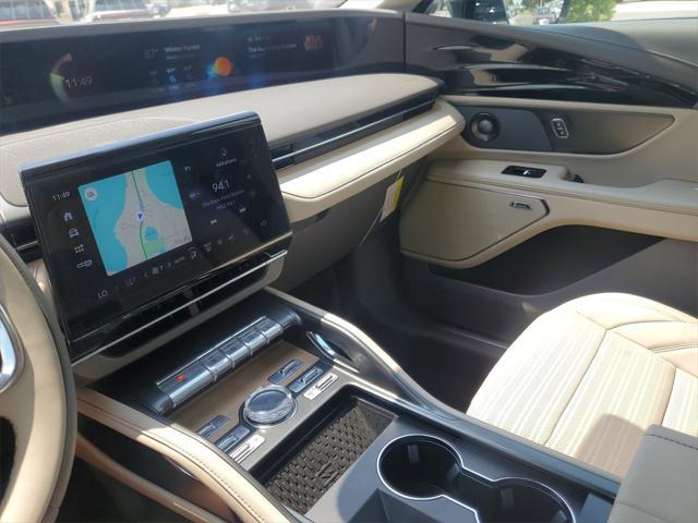 new 2025 Lincoln Nautilus car, priced at $64,757