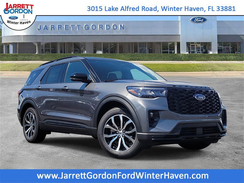new 2025 Ford Explorer car, priced at $43,097
