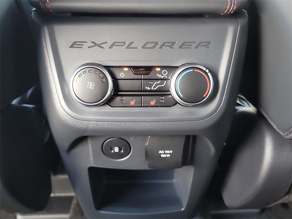 new 2025 Ford Explorer car, priced at $43,097