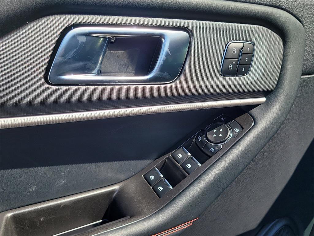 new 2025 Ford Explorer car, priced at $43,097