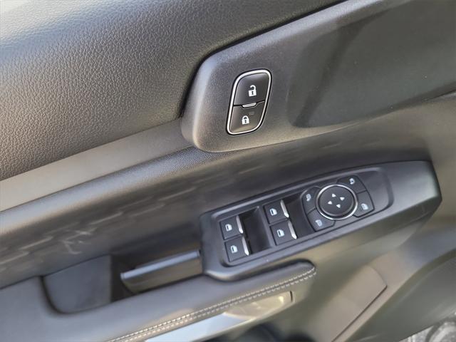 new 2025 Ford Ranger car, priced at $37,695