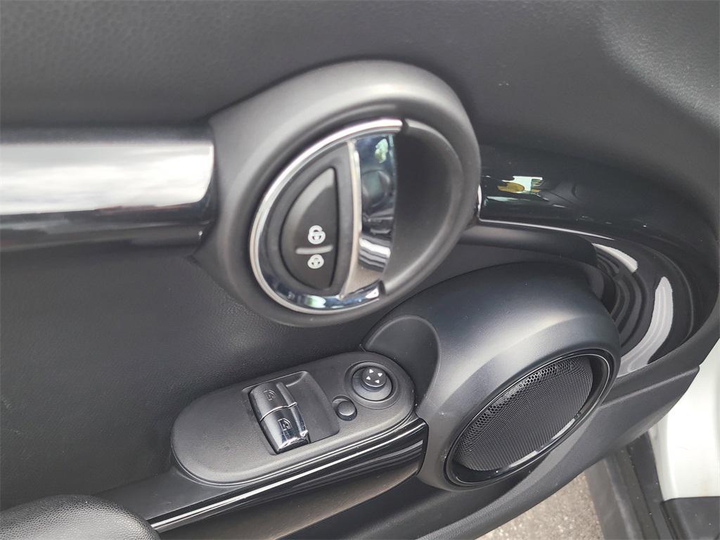 used 2017 MINI Hardtop car, priced at $12,995
