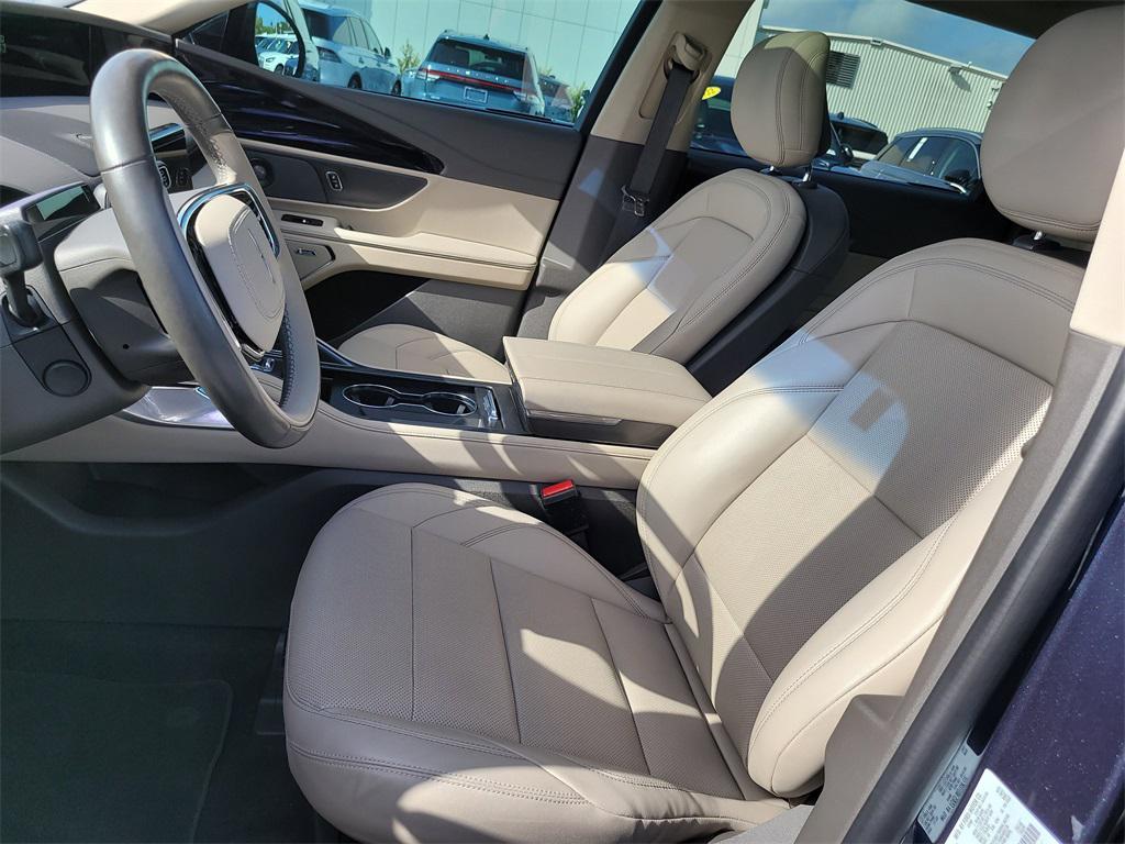used 2024 Lincoln Nautilus car, priced at $47,933