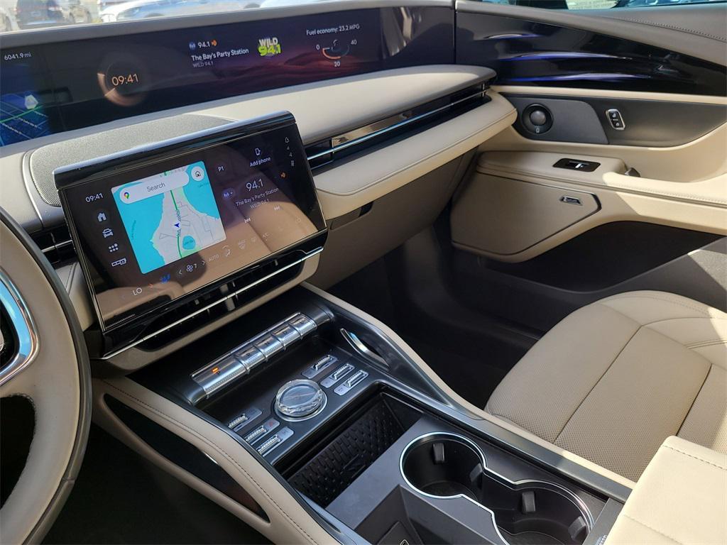 used 2024 Lincoln Nautilus car, priced at $47,933