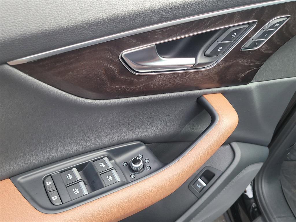 used 2021 Audi Q7 car, priced at $22,943