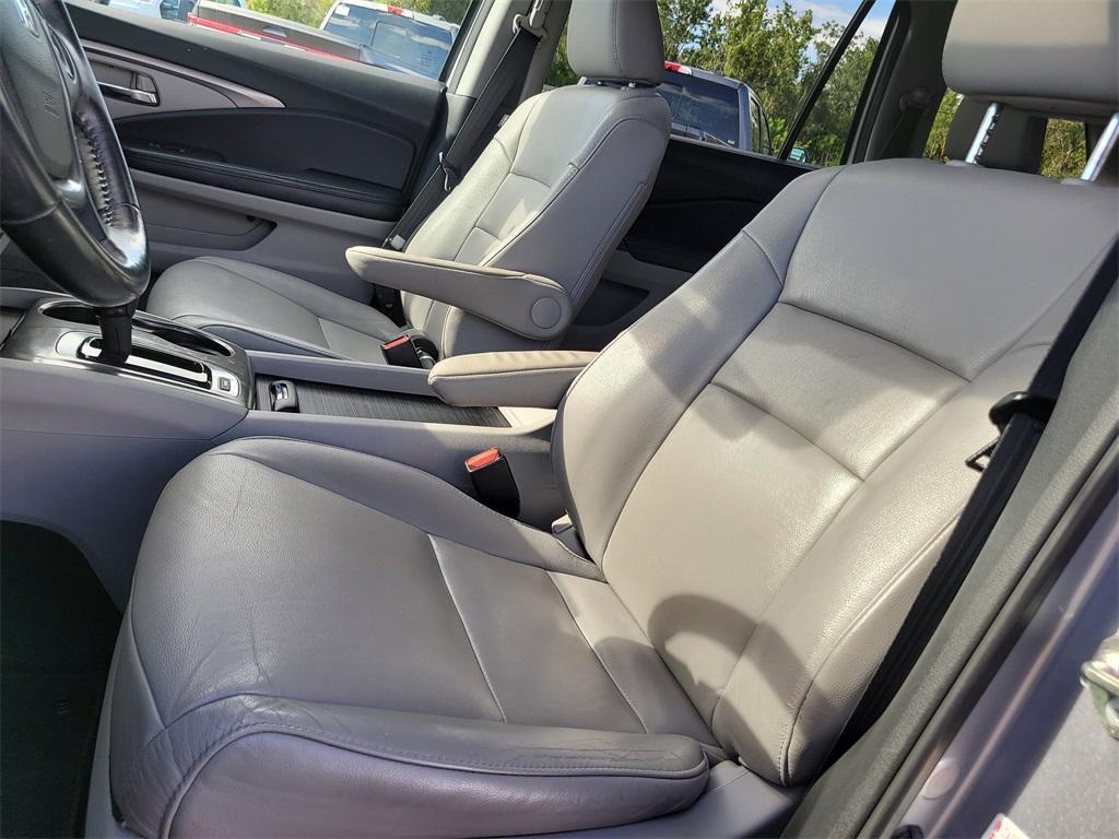 used 2017 Honda Pilot car, priced at $16,650