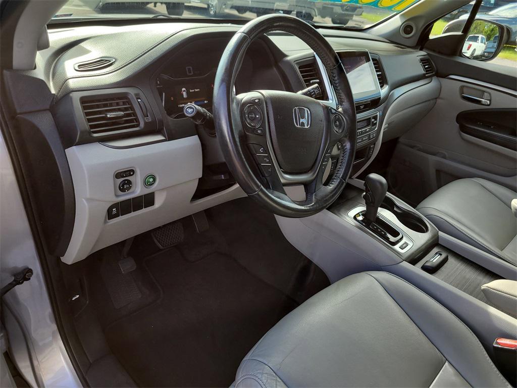 used 2017 Honda Pilot car, priced at $16,650