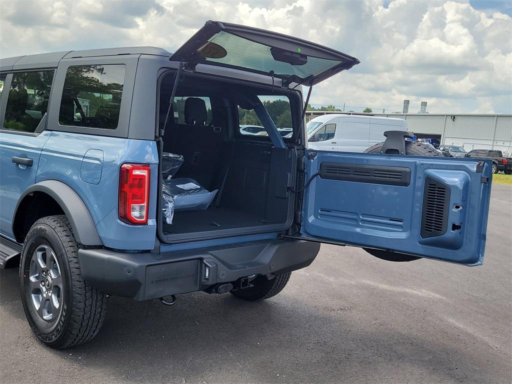 new 2025 Ford Bronco car, priced at $44,945