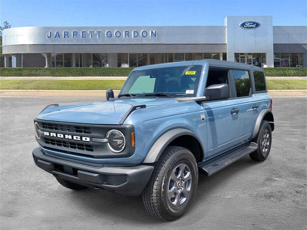 new 2025 Ford Bronco car, priced at $44,945