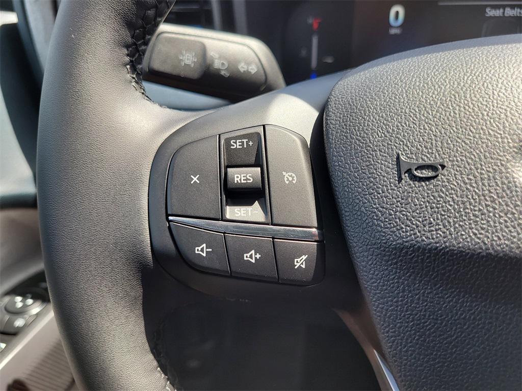 new 2025 Ford Maverick car, priced at $30,635