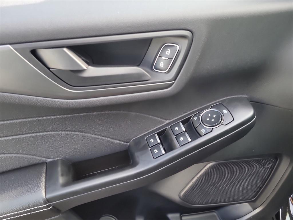 new 2026 Ford Escape car, priced at $29,208