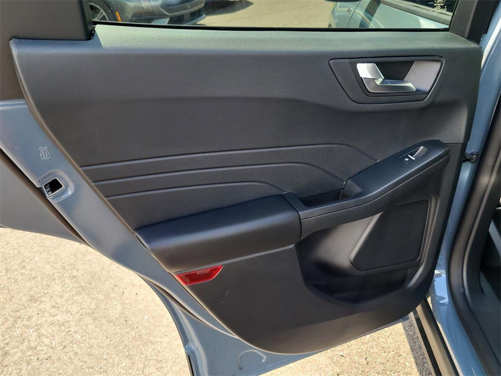 new 2025 Ford Escape car, priced at $29,137