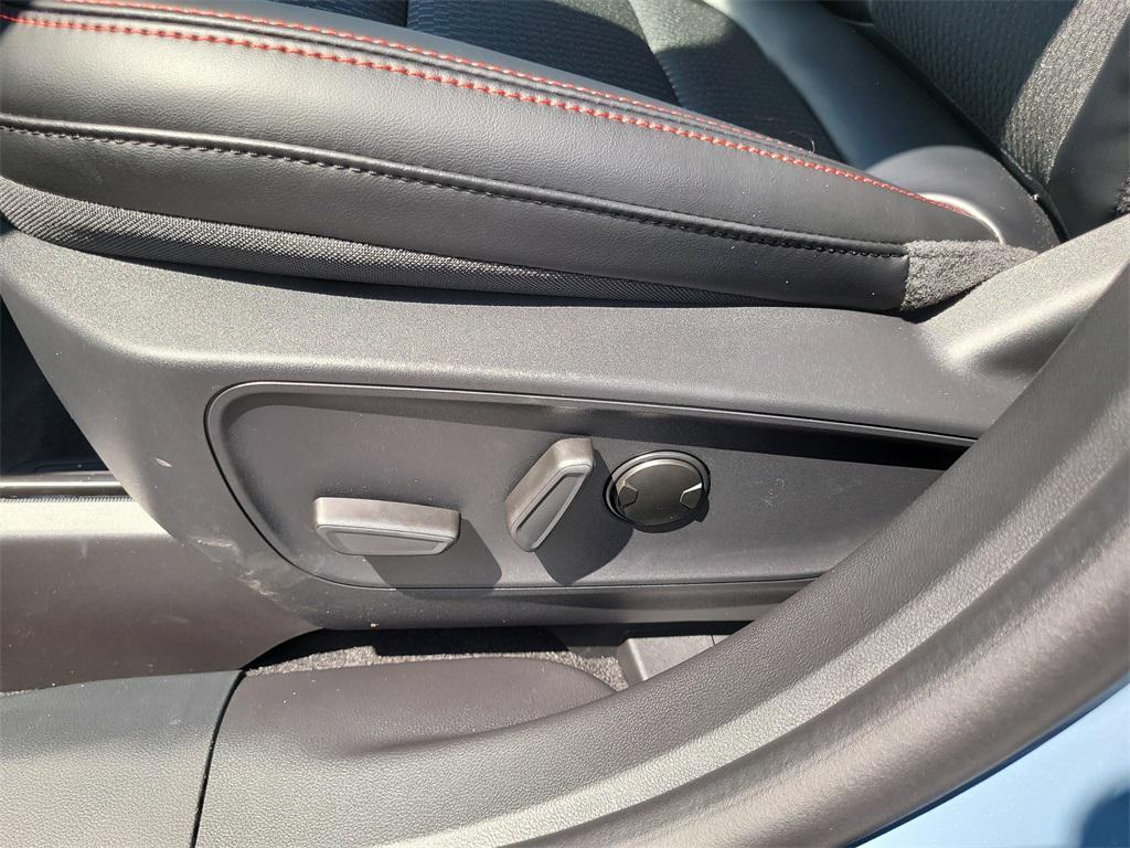 new 2025 Ford Escape car, priced at $29,137