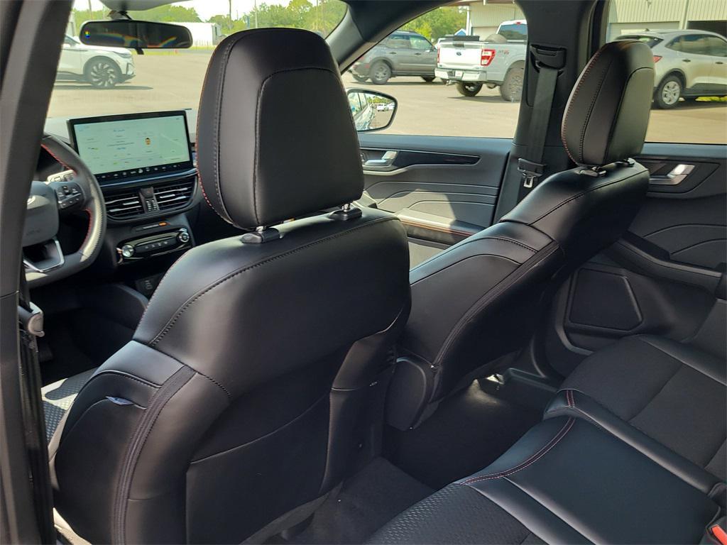 new 2025 Ford Escape car, priced at $29,137