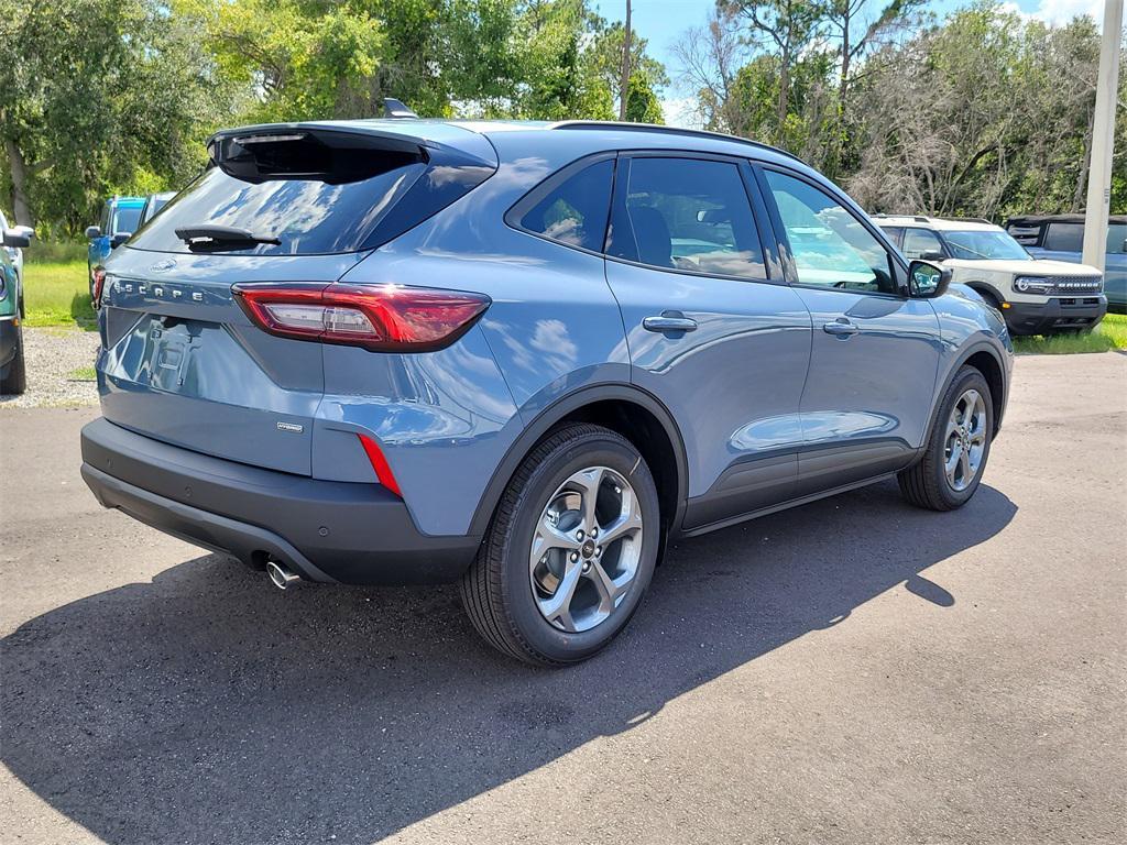 new 2025 Ford Escape car, priced at $29,137