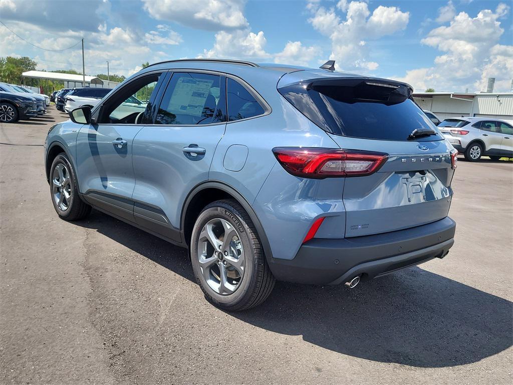 new 2025 Ford Escape car, priced at $29,137
