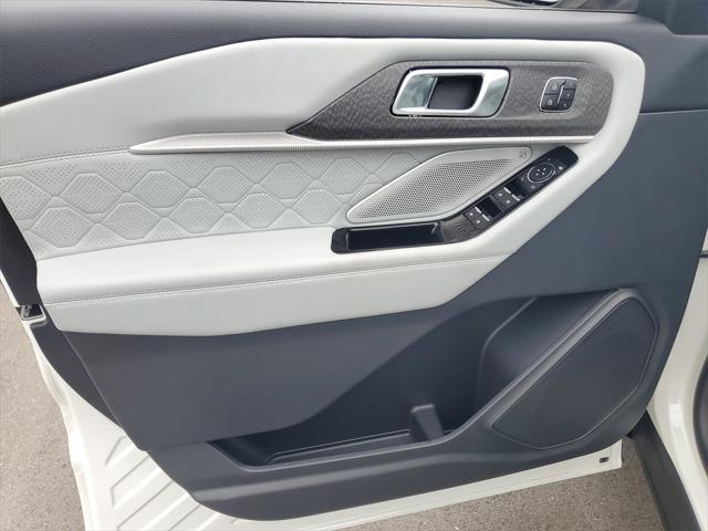 new 2025 Ford Explorer car, priced at $56,087