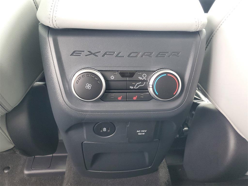 new 2025 Ford Explorer car, priced at $56,087