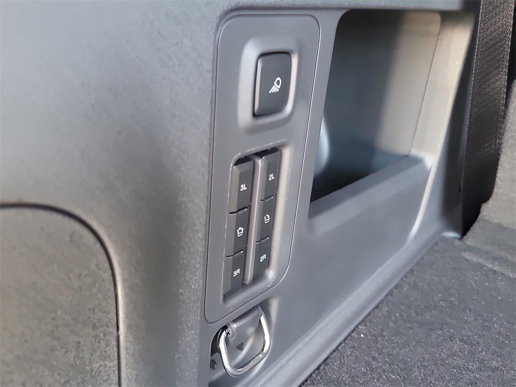 new 2025 Ford Expedition car, priced at $64,347