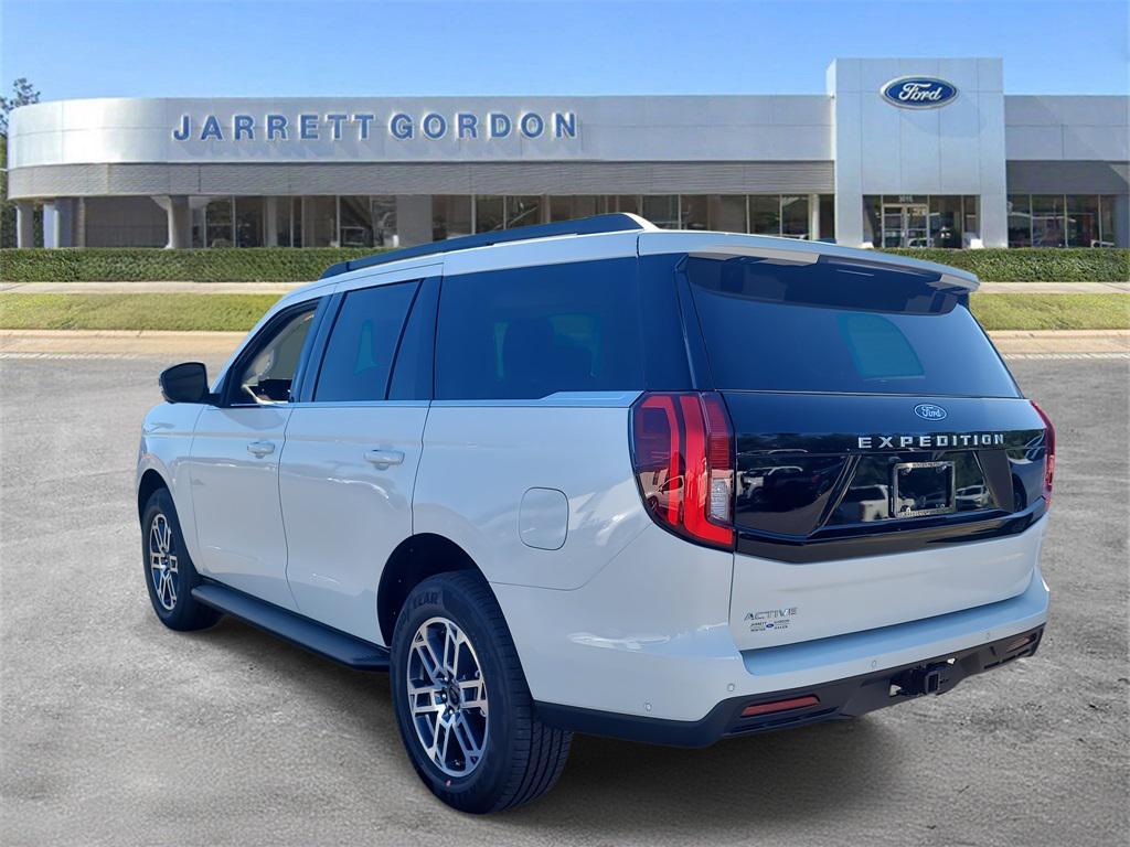 new 2025 Ford Expedition car, priced at $64,347