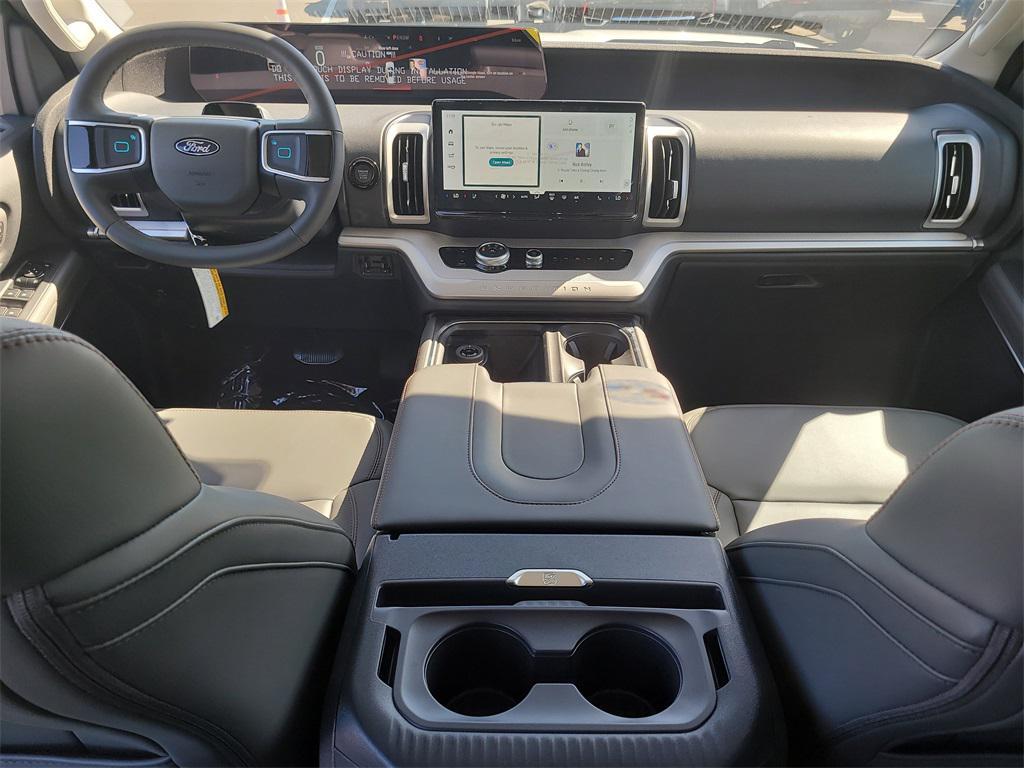 new 2025 Ford Expedition car, priced at $64,347