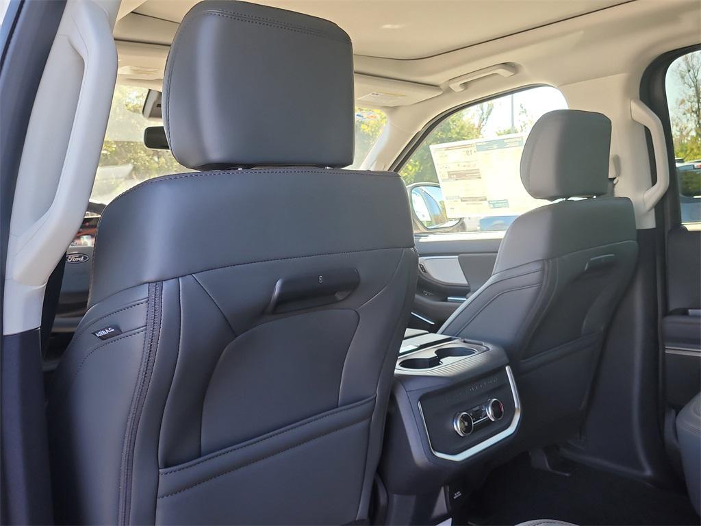 new 2025 Ford Expedition car, priced at $64,347