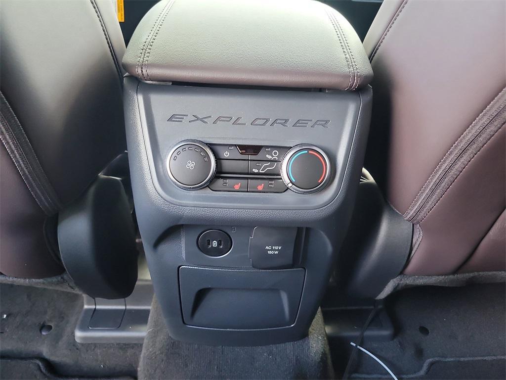 new 2025 Ford Explorer car, priced at $48,068