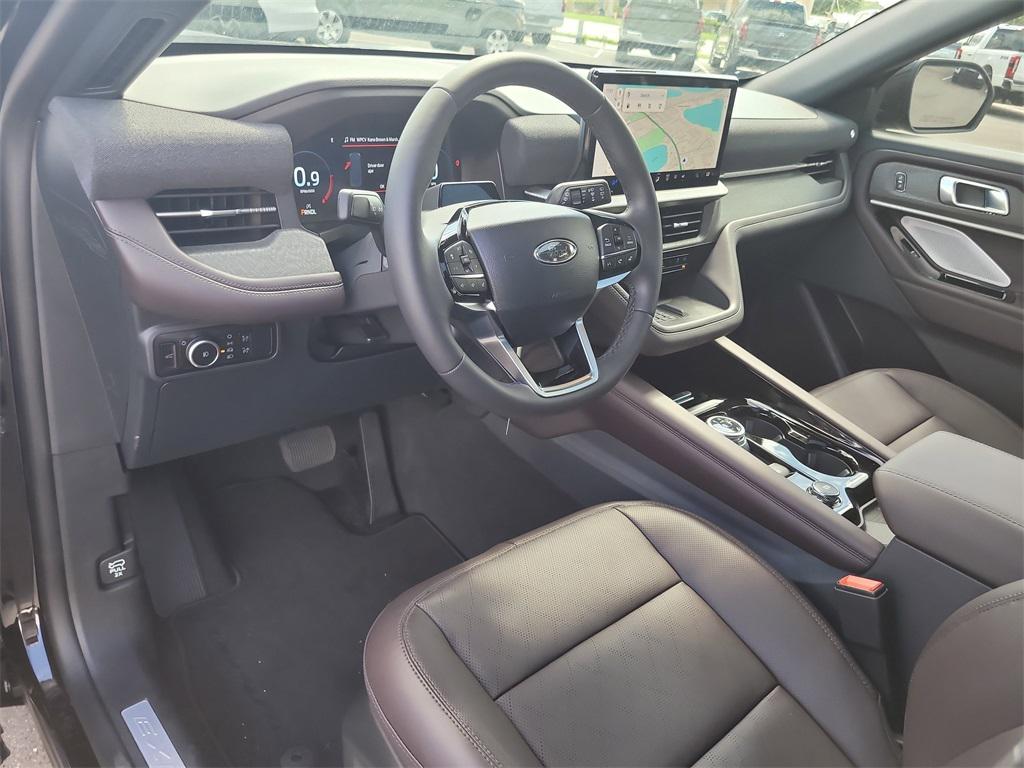 new 2025 Ford Explorer car, priced at $48,068